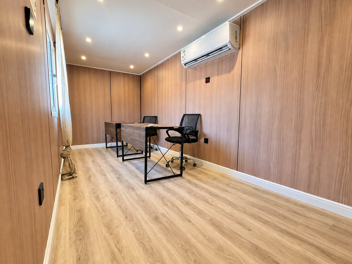 20 ft mobile office — timber cladding — photo 2