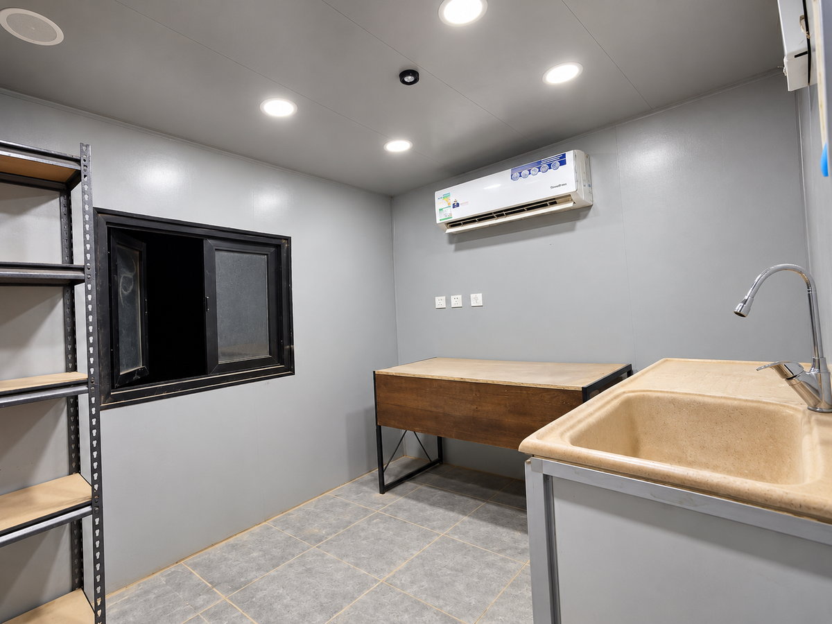 Room with en-suite restroom