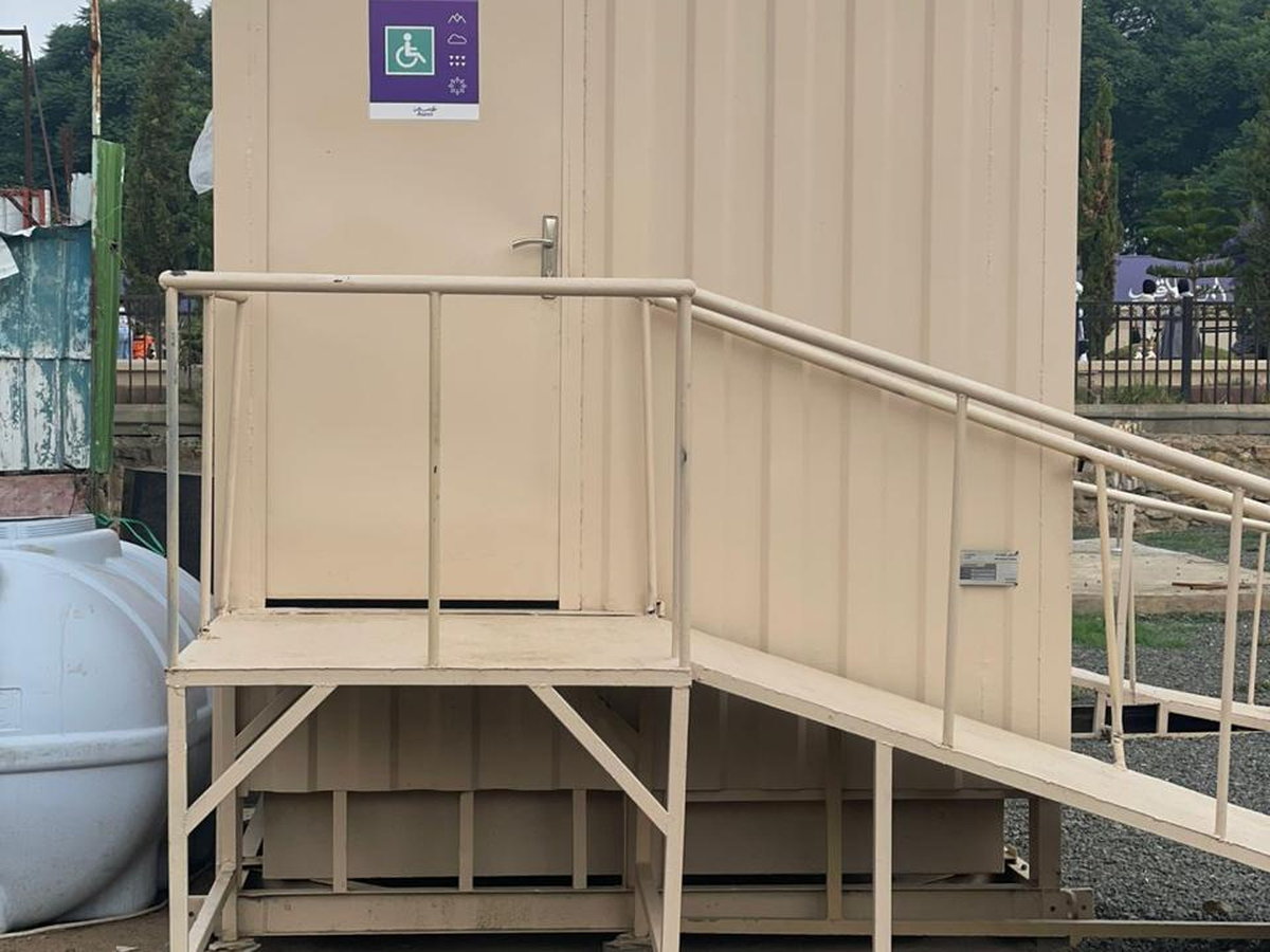 Accessible restroom — single, Standard